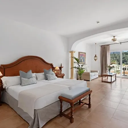 La Moraleja The Quiet Hotel